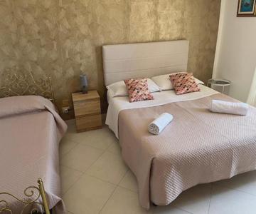 Nina Apartament Giardini Naxos Con Posto Auto