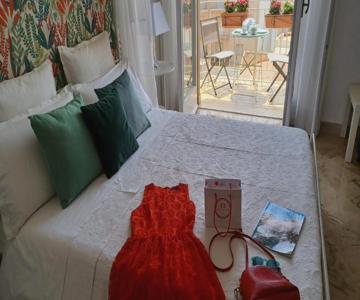 Central Chic Sea View