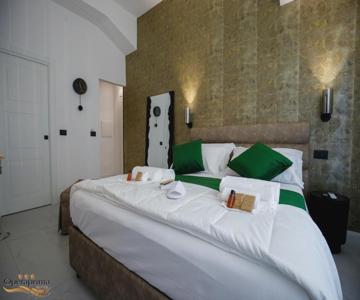 Operaprimasuite In Centro