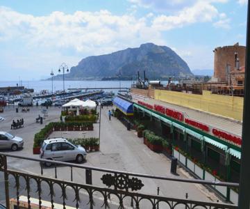 Mondello Holidays