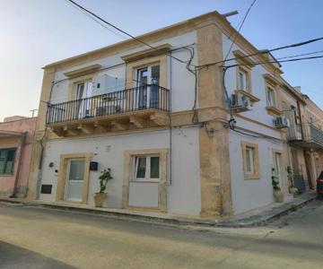 Kalsa’s House Noto