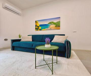 Tra I Vicoli Del Capo