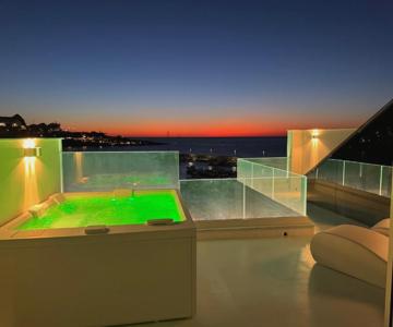 Attico Sul Mare - Suite & Spa
