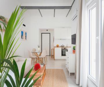 With Love, Apartment 4