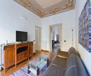 Dante Vintage Apartment