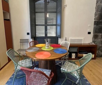 Aya - Apartment In Front Of The Sea