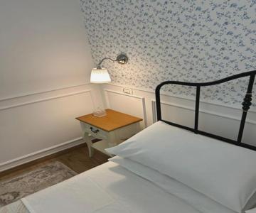 Charming Beachfront Retreat