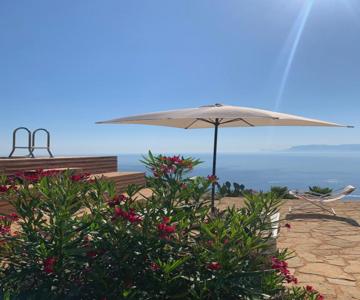 Casa di Cri - Sea View Villa with Pool