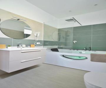 Romantic Room Con Vasca Idromassaggio