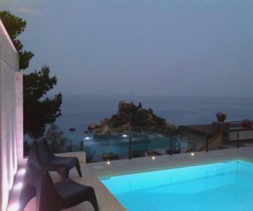 202 Luxury Pool Isola Bella