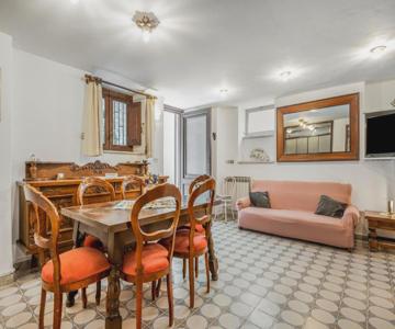 Roomy Central Apartment In The Heart Of Taormina