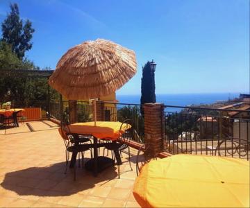 Le Grand Soleil Apartments