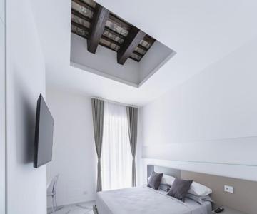 Alberti Apartments