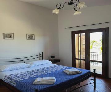 Villa Del Conte Holidays