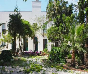 Versomare Room & Suite