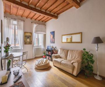 In Arezzo Apartment
