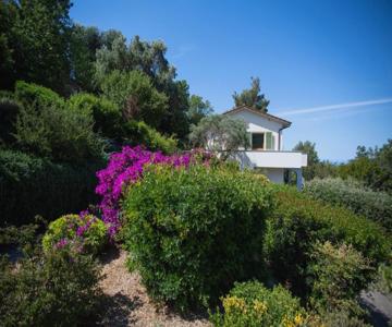 Villa E Appartamento Valle Incantata - Goelba