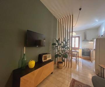 Casa Dora Sunflower Apartment