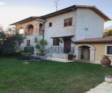 Agriturismo La Canonica