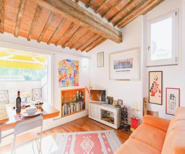 Piazza Dei Cavalieri Orange Attic Apartment