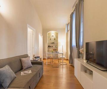 Suite Near River, Relax And Design Behind The Tower