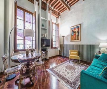 Hostly-suite Magnifica Al Borgo-central Elegance