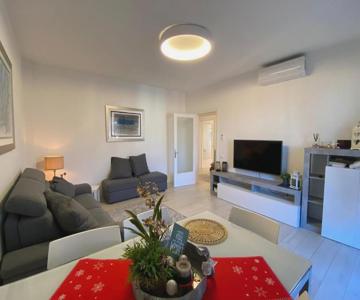 Appartamento Blu - Relax And Comfort 20 Minutes From Florence