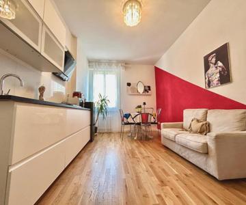 Solely elegante Trilocale vicino Firenze