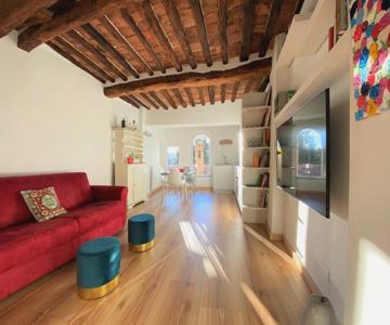 Casa Ilaria - Luminoso Appartamento Con Vista Nel Centro Storico