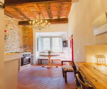 BORGO BOUTIQUE 1 Casa Raffaella Tuscan charm in medieval Suvereto