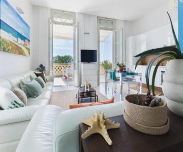 Amazing Sea View Flat