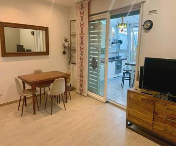 Alerì Central Apartment - Zona Pedonale