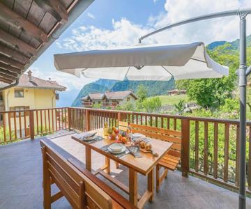 Casa Tra Borgo E Lago - Happy Rentals