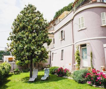 La Magnolia B&b And Apartments