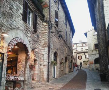 Il Cortile Di San Rufino
