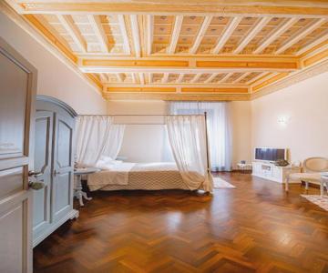 La Loggia Del Mercante