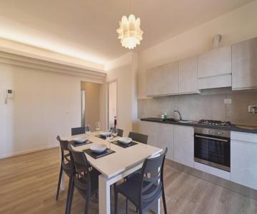 Suite N5 - Attico Centrale Con Vista E Parcheggio