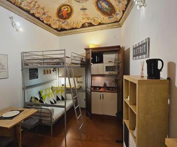 Monolocale In Palazzo D'epoca