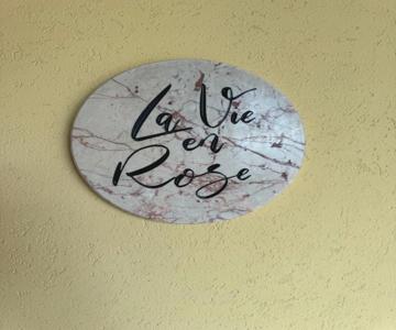 La Vie En Rose