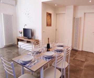 Lux Family Apartment