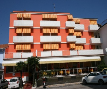 Hotel Paron