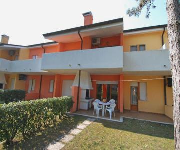 Apartment Villaggio Nautilus by Interhome