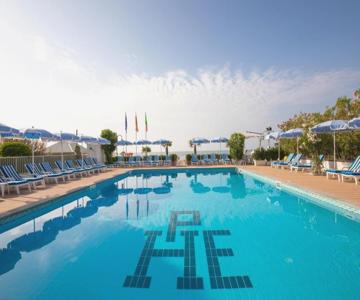 Hotel Plaza Esplanade