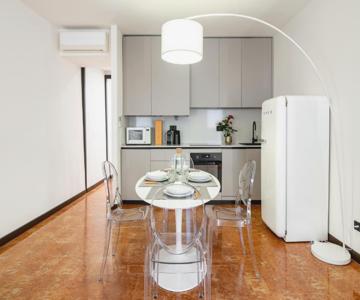 Lovelyhomes Riviera Apartment