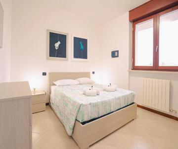 House 40 - Royal Welcome