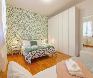 CASA OLIVIA Private garden & Parking