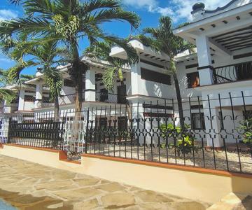 Mangro Hotel