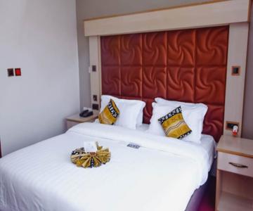 The Luke Hotel