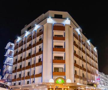 Royal Court Hotel