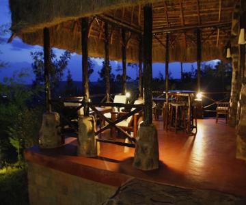 Ngari Hill Guesthouse & Campsite